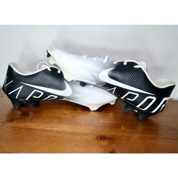 Nike Vapor Edge Speed 360 Black White Football Cleats, Size 11 BNIB CD0082-014 - Picture 5 of 6